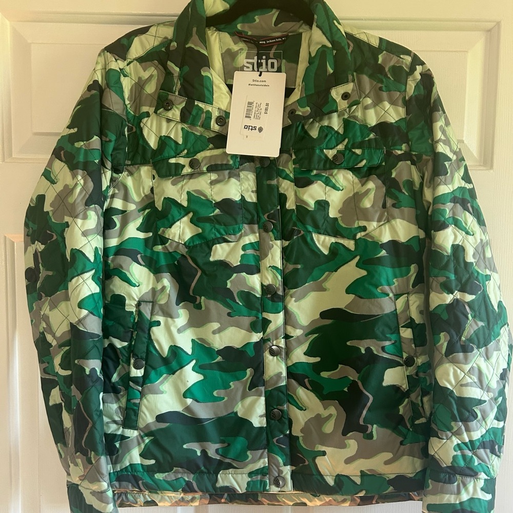 Womens Stio Green Camo Jacket